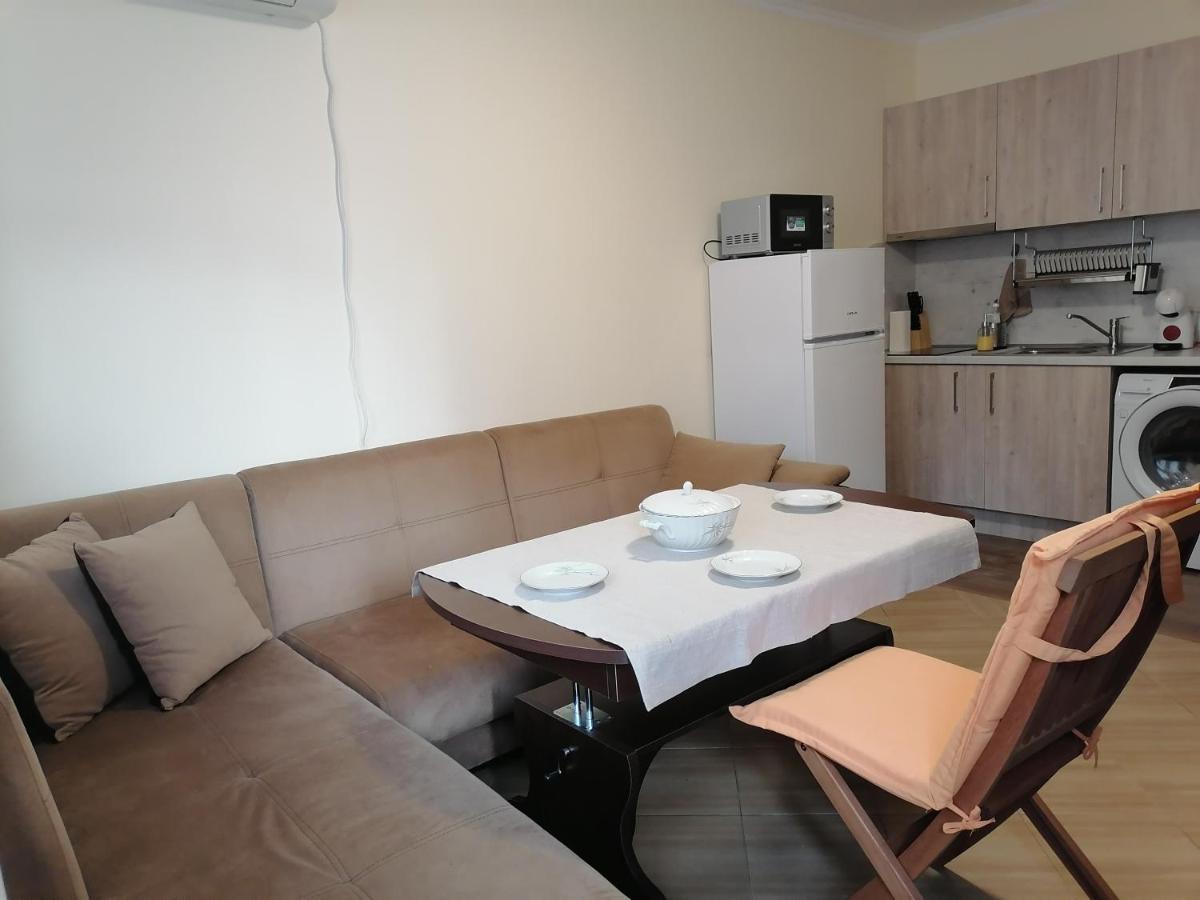 Апартамент Даскала С Паркомясто Burgas Exterior photo